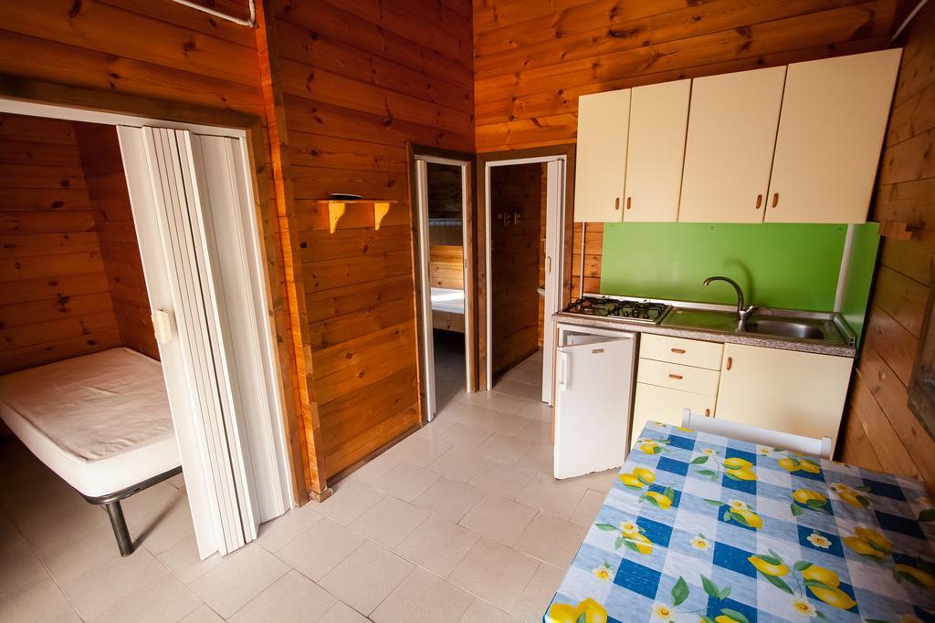 Villaggio Camping Uria โฟเชวาราโน ภายนอก รูปภาพ
